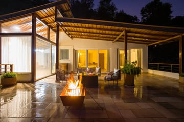 Antarmann Casa Zenith | 6-BHK | Terrace | Balcony | Lake View - Image 2