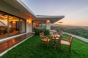 Nihira Farms w/ Lake View - Kamshet - Image 4