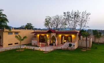 Tiger Cave Suite | Pet-friendly Room with Shared Pool & Garden on Main Ranthambore Road - Image 2