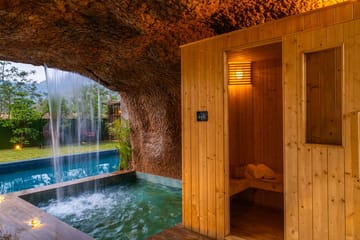 The Grotto - Image 5