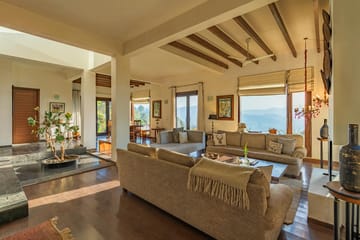 Quietude @ Hillcrest Villa - Image 4