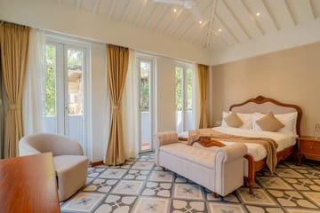 Solace Teal | Charming Pet-friendly 5-BHK Getaway With Private Pool | Grand Dining & 2 living spaces - Image 3