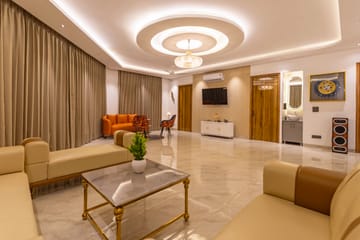 Vedaaz Farms | Pet-friendly 4-BHK Farmhouse With Private Outdoor Pool and Garden area - Image 3