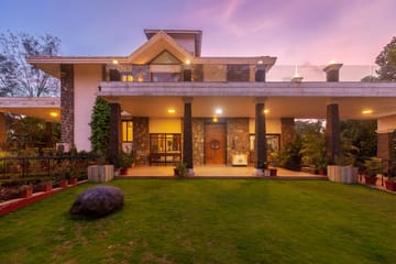 Vista Valencia Villa - Image 3