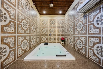 Heaven in Hills Mountara | 3-BHK | Pvt Pool | Garden | Lounge | Gazebos | Jacuzzi - Image 5