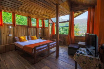 Wooden Log House @ Estate 15 - Image 5