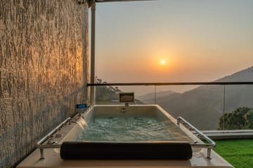 Ridge of Twilight W/ Jacuzzi - Image 2