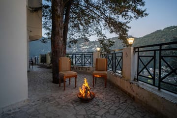 The Northern Lake House - Image 3