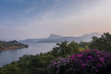 Lake Mansion - Image 5