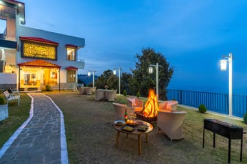 The Hush Escape W/ Bonfire, BBQ in Arki - Image 2