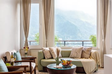 Antarmann Casa Nova | 4-BHK | Terrace | Balcony | Lake View - Image 4