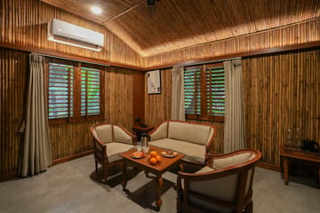 Time Suites @ Timber Cottage - Image 4