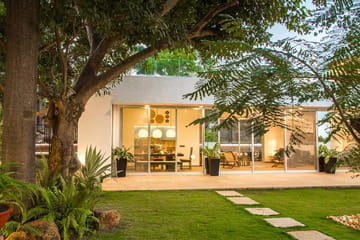 El House - Image 2