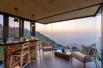 3 Rooms @ Savara w/ Heated Infinity Pool and Jacuzzi Villa in Kasauli
 - Image 3