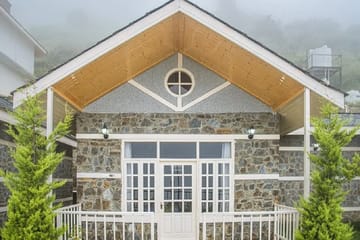 Stone Cottage | Mountain-view | Patio | Kufri - Image 4