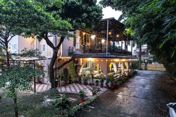 Impreza Luxury Stays Classic Room | Pet-friendly 1-Room Retreat With Common Lounge Area, Garden, Verandah & Restro - Image 2