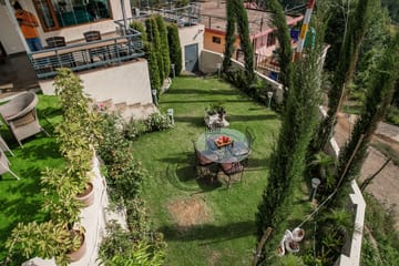 Summer Estate - Image 2