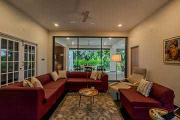 The Lakeshore - Image 3