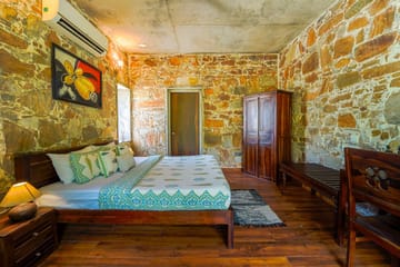 Executive room @ Mulberry Tree House - Image 4
