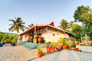 Breeze and Grains Resort | 3-BHK Vacation Home With Outdoor Patios & Chinese Wok Zone - Image 2