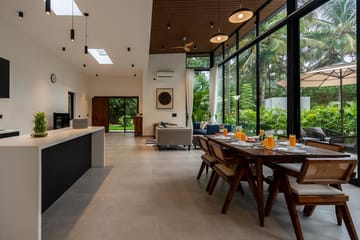M Villa - Image 4
