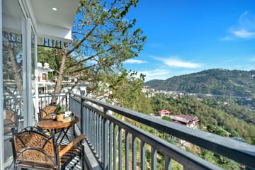 Mist & Manor Cedar | Pet-friendly 3-BHK Apartment with Shared Game Zone, Outdoor Seating & Scenic Views - Image 2