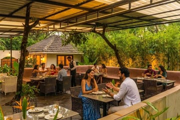 6 Luxury Cottages w/closed bathrooms @ Kuhu Resort - Image 3