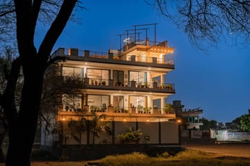 Ivy @ Serenity by the Ganges - Image 2
