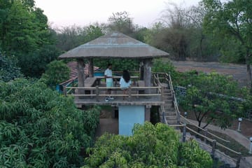 Mariposa by the River (7 bedroom entire estate) - Image 2