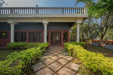 Hill Crest - Image 4