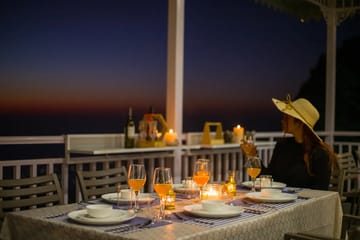 Alpenglow | Pet-friendly 3-BHK Hillside Villa With Garden & Scenic views - Image 5
