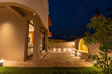 Ivory & Orange - Image 5