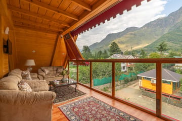 Emaarat Chalet - Image 4