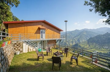 The Urban Escape Solace | 1 Deluxe Room With Hill Views - Image 2