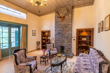 The Emily Chalet - Image 3