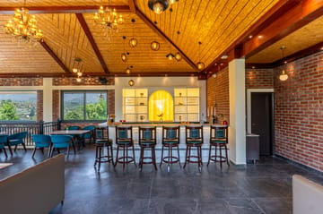 Tikrola Retreat, 4BR Wing - Image 5