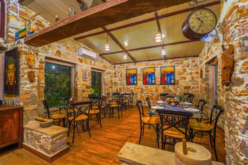 Premium Room @ Mulberry Tree House - Image 3