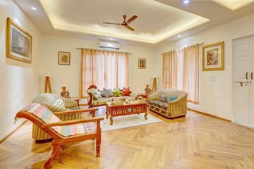 Aravale Farm | Pet-friendly 4-BHK Farmhouse With Private Pool, 2-Acre Lush Garden & Aravali Views - Image 4