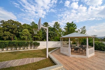 The Farm 15 - Image 3