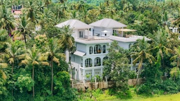 Vacasa | 5-BHK | Pvt Pool & Lift | Pet-friendly - Image 3