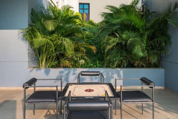 Ekan - A Sundowner - Image 5