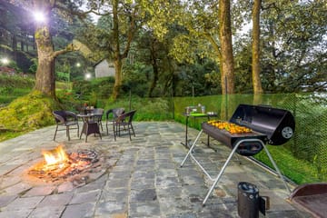 8Oaks - Image 2