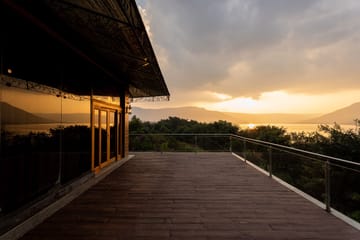 Laguna Escape - Wai - Image 5