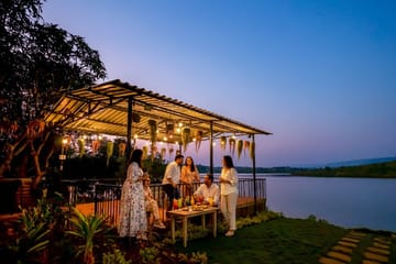 Nihira Farms w/ Lake View - Kamshet - Image 4