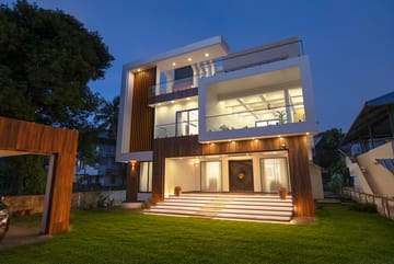 Nedumbally | 4-BHK Villa with Office Space, Balcony Sit-Out & Lounge Area | Near Edapally Church - Image 2