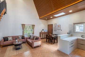Earthy Escapes - Image 5