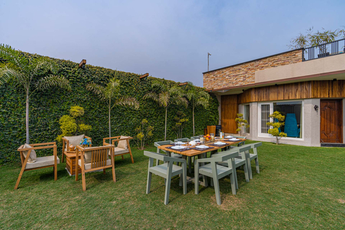 D’Amour w/ Breakfast