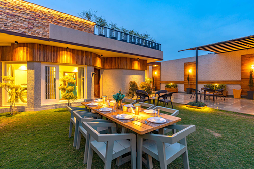 D’Amour w/ Breakfast