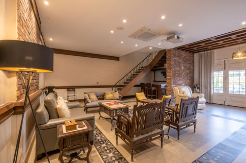 Ekant Villa w/ Outdoor Pool