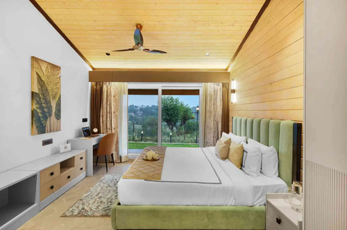 Esh Cottage Moss | Hilltop 2-BHK Retreat with Open-air Jacuzzi, Shared Garden, Pool & Cosy Lounge